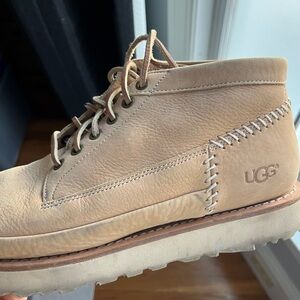 UGG Men’s Campfire Trail Boots Tan Suede Mens Lace Up Shoes 1020405